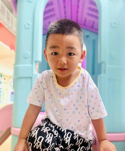 东莞市长安艺名轩幼儿园