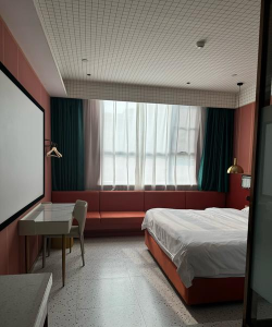 深圳市福田区新童话培训中心有限公司