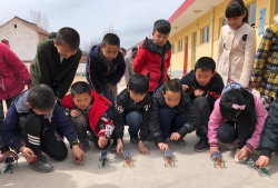 杜村镇杜村小学