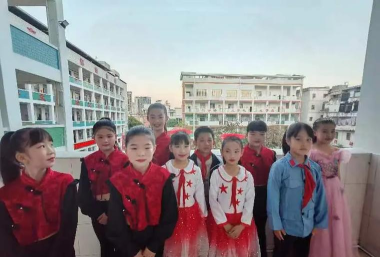 小溪乡中心小学