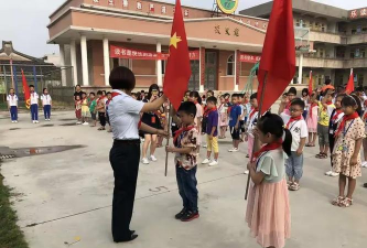 古巷镇枫三小学