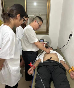 望都八度培训学校有限公司