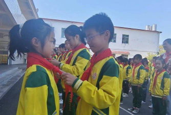 上栗县长平乡中心小学