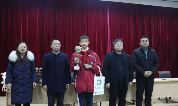 盐城市明达初级中学