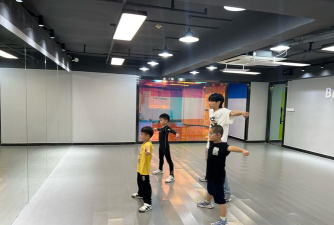 黄陵县新舞者街舞培训有限公司