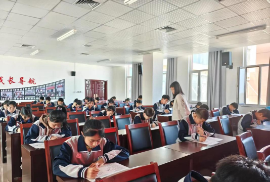 登封市少林街道办事处第一初级中学