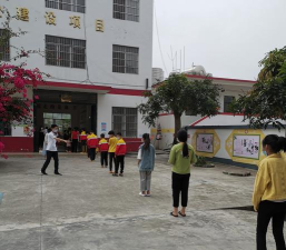 义圩中心小学