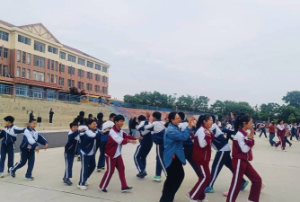 烟台市牟平区养马岛初级中学