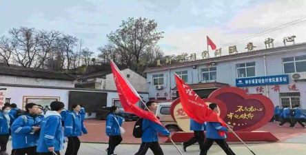 镇巴县长岭初级中学