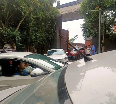 成都市琉璃地区中心校