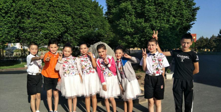 阜康市天龙小学