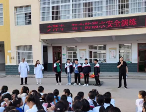 唐河县少拜寺镇第一初级中学