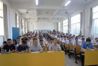 军埠镇莲坛中学