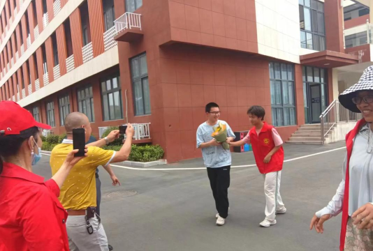 罗山县高店第一初级中学