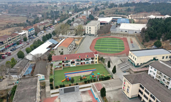 平果县农业机械化技术学校