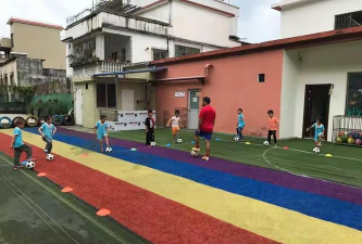 封开县江口镇蓝天幼儿园