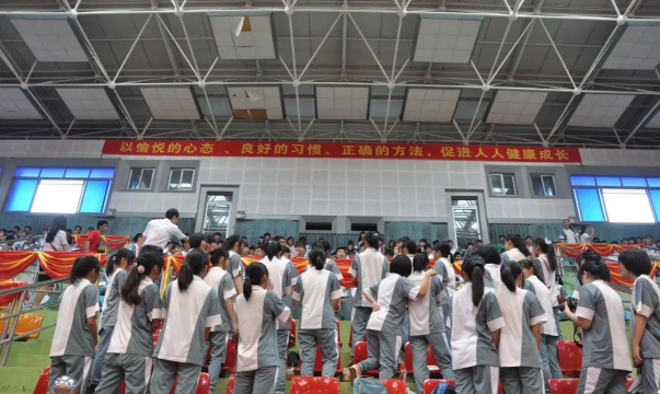 广东省佛山市禅城区荣山中学