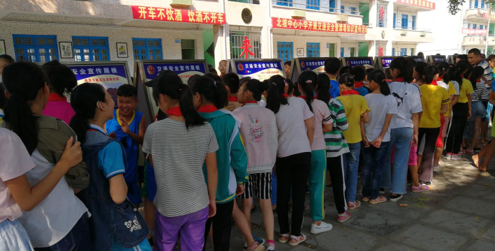 遂溪县北坡镇兴文学校