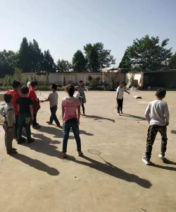 藁城市兴安镇冯村小学