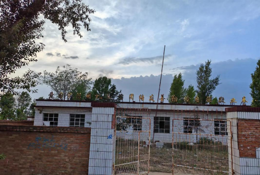 葫芦岛市连山小学