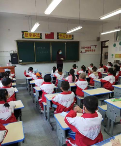 石佛中心小学