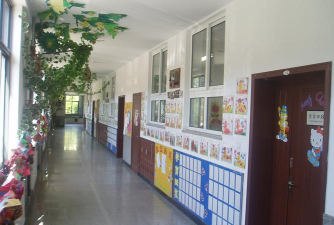 大连市明星小学