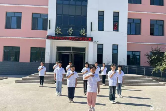 官场乡官场中心小学