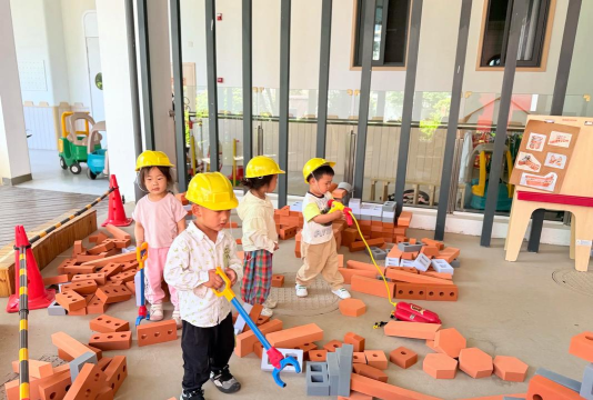 南京起重机械总厂幼儿园