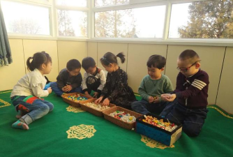 内蒙古巴彦淖尔盟蒙古族幼儿园