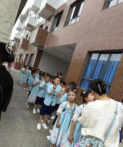 鼎城区福广小学