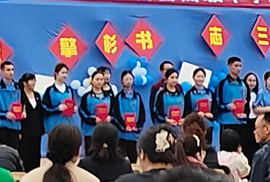 良种场江格孜塔勒中心校