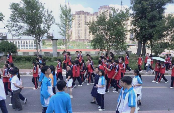 福泉市高坪初级中学