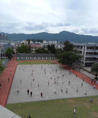 打鼓坪林场中心校