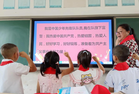 江口墟镇齐天坪小学