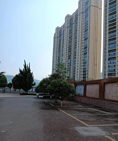 天拖厂子弟学校