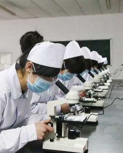 庆阳定西陇中护理学校