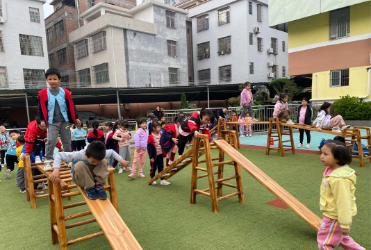 诸城市辛兴镇匡沙岭幼儿园