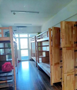 海口市龙华区山高实验学校