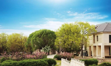 北京昌平区东方红学校