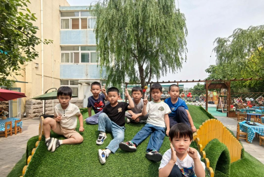 三台县富顺镇群丰村幼儿园