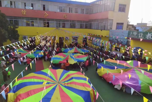 雷州市调风镇小博士幼儿园