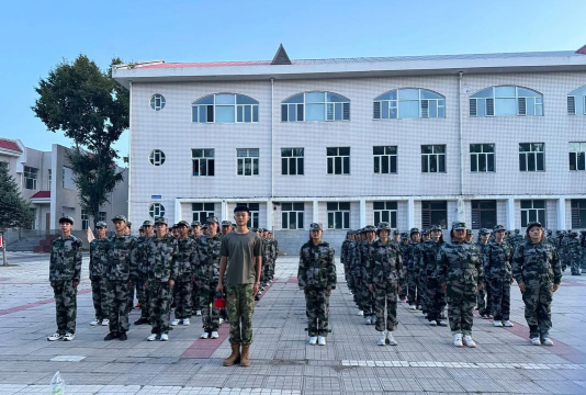 大连市沙河口区点燃青春文化培训学校有限公司