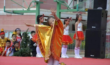 盘龙区东华一小