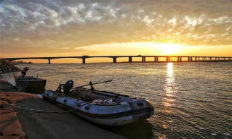 磴口县渡口乡中心校