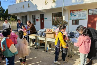 禄劝县撒营盘希望小学