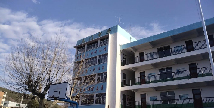 德阳市绵竹市土门初级中学