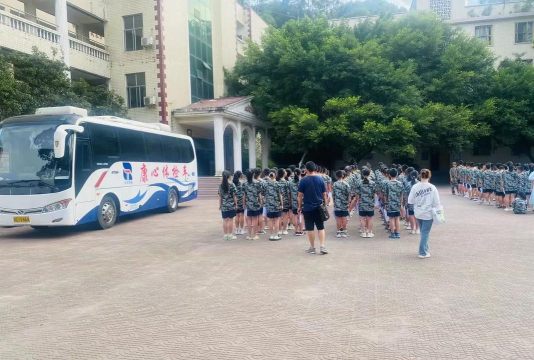 夹江县土门乡初级中学校