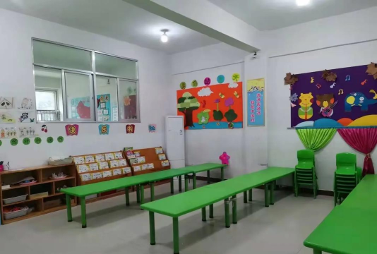 佛山市三水区白坭小英才幼儿园