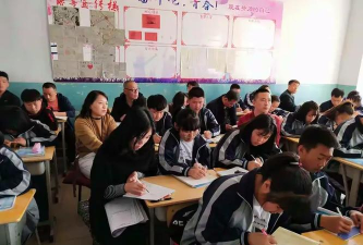 黑龙江宾县宾安一中