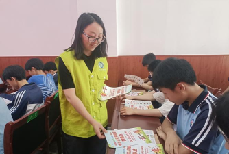 邻水县坛同镇初级中学